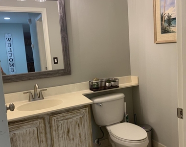 10667 Lake Shore Drive - Photo Thumbnail 36