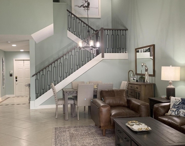 10667 Lake Shore Drive - Photo Thumbnail 12