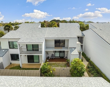 2155 Galleon Drive - Photo Thumbnail 3