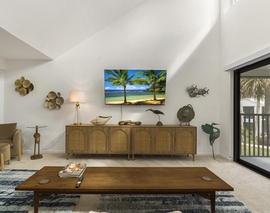 2155 Galleon Drive - Photo Thumbnail 7