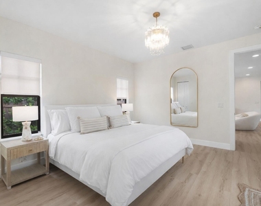 7606 S Olive Avenue - Photo Thumbnail 15