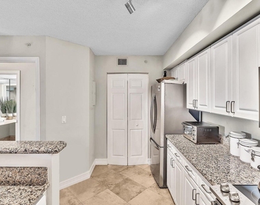 3606 S Ocean Boulevard - Photo Thumbnail 7