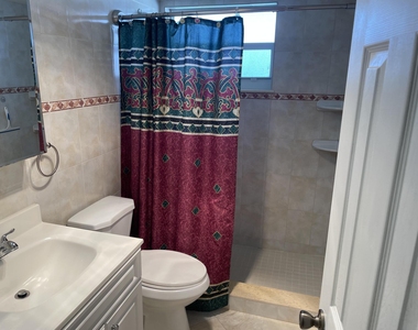 705 Lori Drive - Photo Thumbnail 27