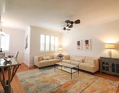 11018 Legacy Drive - Photo Thumbnail 2