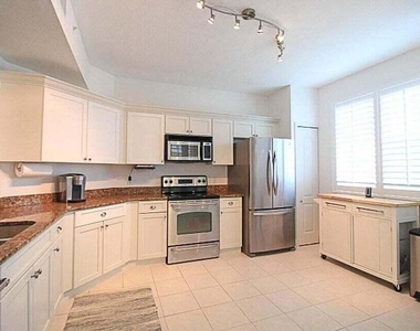 11018 Legacy Drive - Photo Thumbnail 5