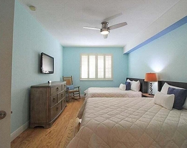 11018 Legacy Drive - Photo Thumbnail 12