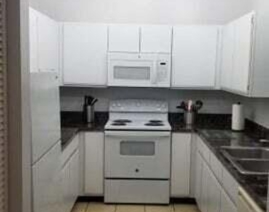 1509 Hawthorne Place - Photo Thumbnail 5