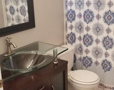 1509 Hawthorne Place - Photo Thumbnail 7