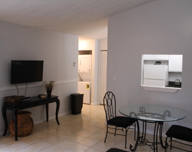 1509 Hawthorne Place - Photo Thumbnail 4