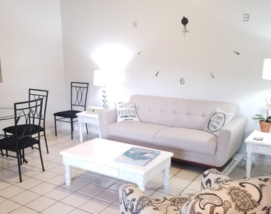 1511 Hawthorne Place - Photo Thumbnail 1