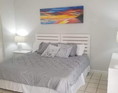 1511 Hawthorne Place - Photo Thumbnail 4