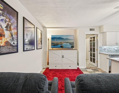 11000 S Ocean Drive - Photo Thumbnail 7