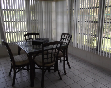 4510 Nw 2nd Street - Photo Thumbnail 3
