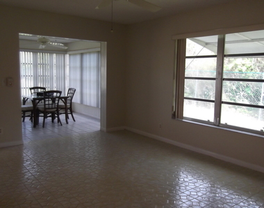4510 Nw 2nd Street - Photo Thumbnail 1