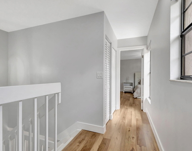 355 Prestwick Circle - Photo Thumbnail 27