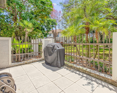 355 Prestwick Circle - Photo Thumbnail 3