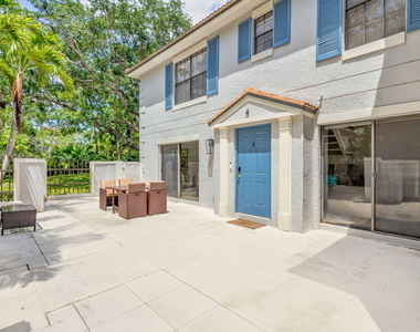 355 Prestwick Circle - Photo Thumbnail 2