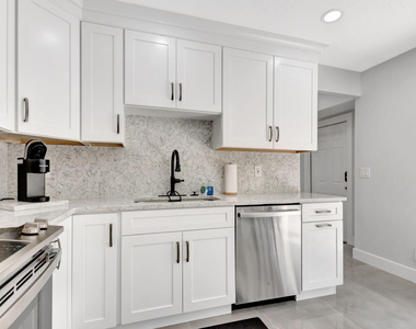 355 Prestwick Circle - Photo Thumbnail 22