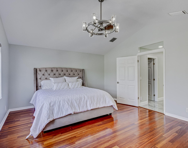 17 Selby Lane - Photo Thumbnail 39