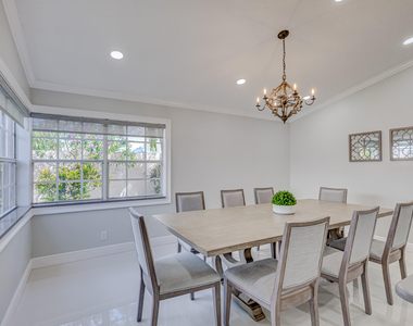 17 Selby Lane - Photo Thumbnail 26