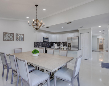 17 Selby Lane - Photo Thumbnail 28
