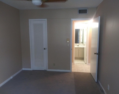 251 Fanshaw F - Photo Thumbnail 7