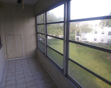 251 Fanshaw F - Photo Thumbnail 10