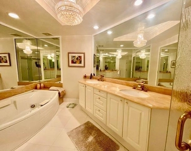 3720 S Ocean Boulevard - Photo Thumbnail 16