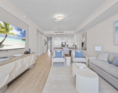 220 Lake Shore Drive - Photo Thumbnail 11