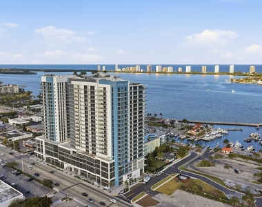 220 Lake Shore Drive - Photo Thumbnail 55