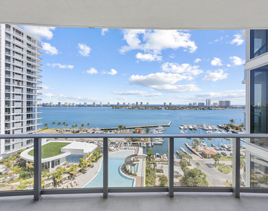220 Lake Shore Drive - Photo Thumbnail 14