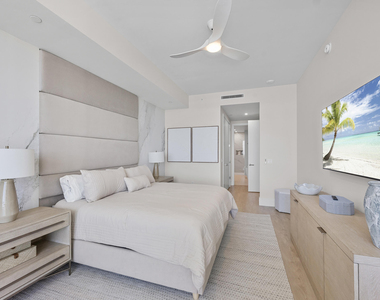 220 Lake Shore Drive - Photo Thumbnail 21
