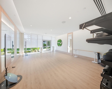 220 Lake Shore Drive - Photo Thumbnail 41