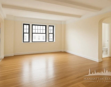 95 Christopher St - Photo Thumbnail 1