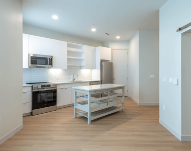 200 Quannapowitt Parkway - Photo Thumbnail 84