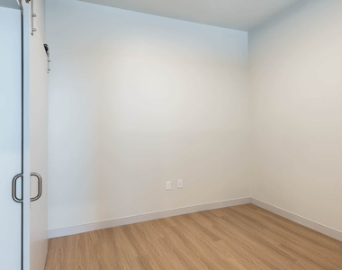 200 Quannapowitt Parkway - Photo Thumbnail 83