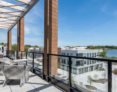 200 Quannapowitt Parkway - Photo Thumbnail 77