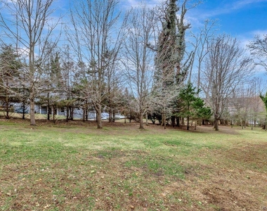 442 River Road - Photo Thumbnail 4