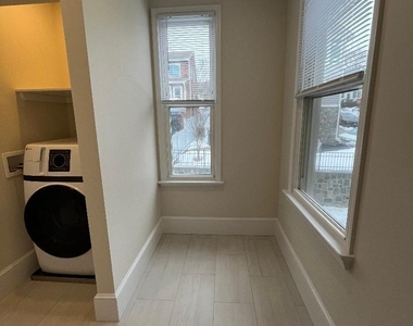 19 Hudson Terrace - Photo Thumbnail 10