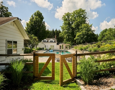 41 Seelbach Lane - Photo Thumbnail 37
