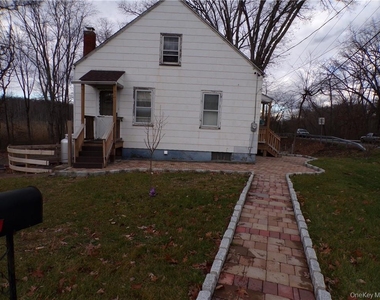 2 Mertes Lane - Photo Thumbnail 29