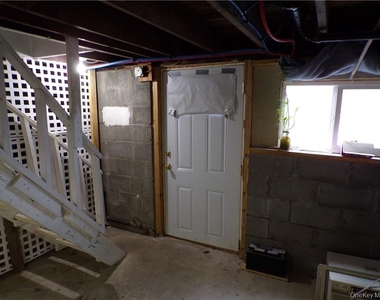 2 Mertes Lane - Photo Thumbnail 20