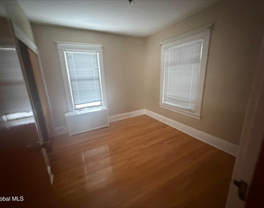 5 Mockingbird Hill - Photo Thumbnail 1