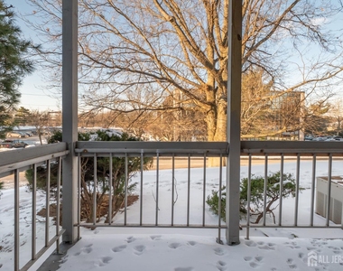 801 Woodbridge Commons Way - Photo Thumbnail 27