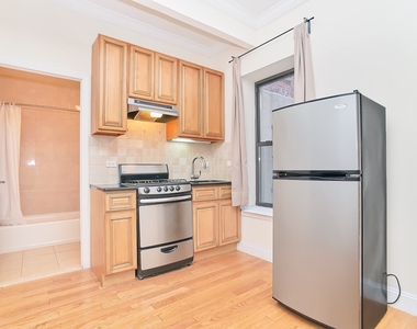 560 W 144th Street - Photo Thumbnail 1