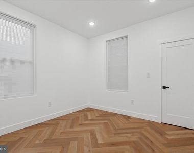1438 Tasker Street - Photo Thumbnail 14