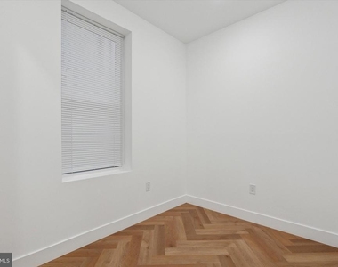 1438 Tasker Street - Photo Thumbnail 12