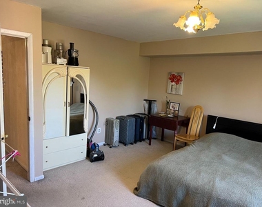 809 Red Lion Road - Photo Thumbnail 14