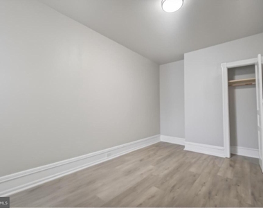 5437 Webster Street - Photo Thumbnail 9