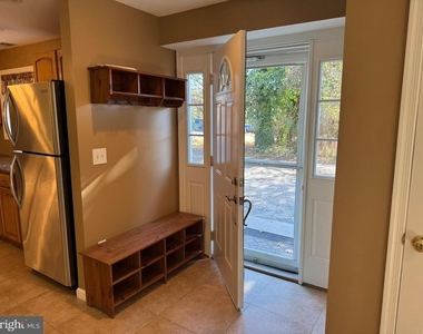 713 Bethlehem Pike - Photo Thumbnail 9